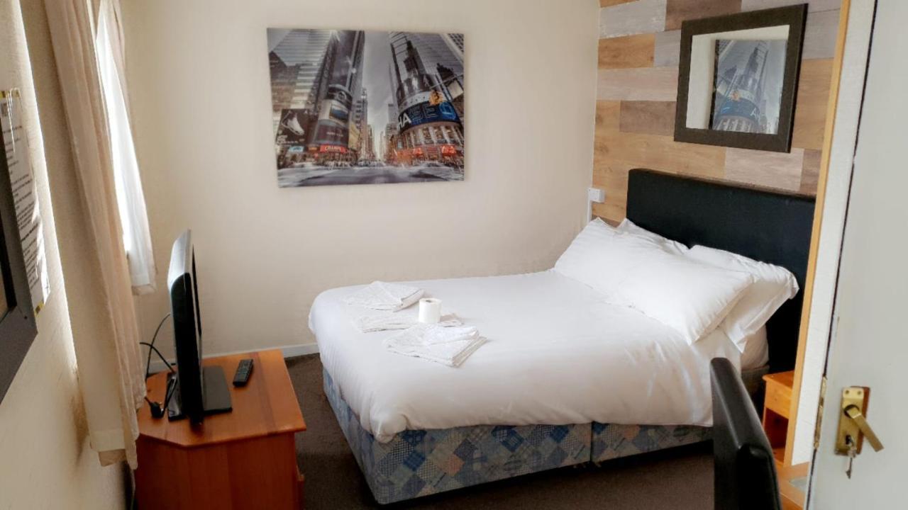 The Clarendon Hotel 블랙풀 외부 사진