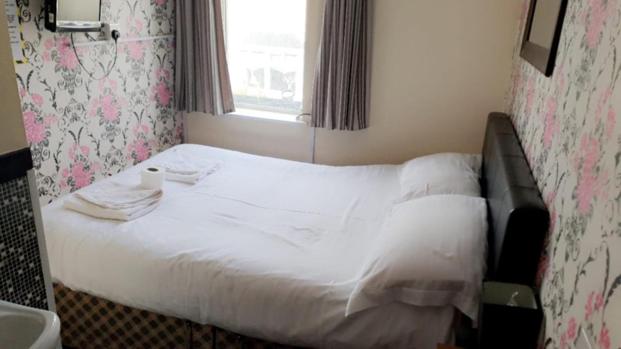 The Clarendon Hotel 블랙풀 외부 사진