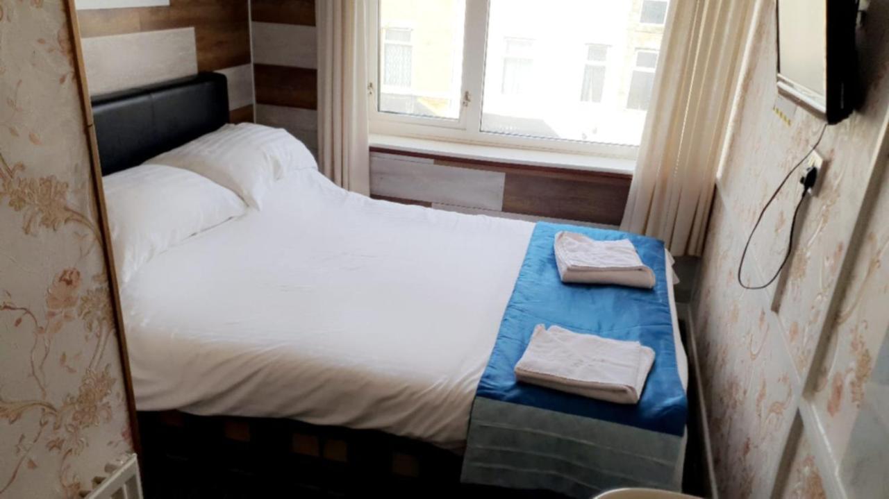 The Clarendon Hotel 블랙풀 외부 사진